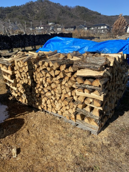極上、ナラの薪あります！